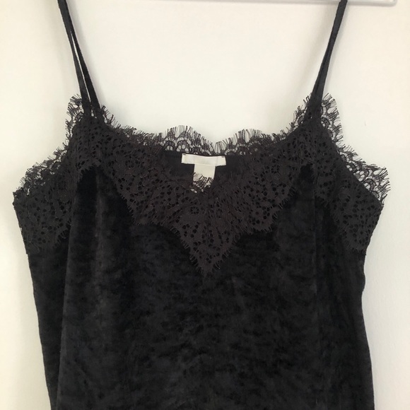 H&M velvet tank with eyelash lace detail - Picture 2 of 4